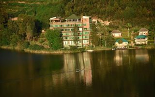 Bunyonyi Safari Resort