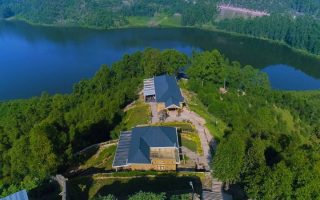 Lake Mulehe Safari Lodge