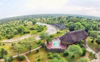 Mbali Mbali Tarangire River Camp