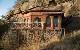Boundary Hill Lodge