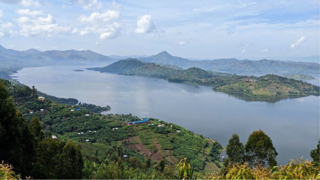4 Days Rwanda Gorillas & Golden Monkey Trekking Safari