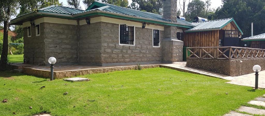 Ngomongo Cottages