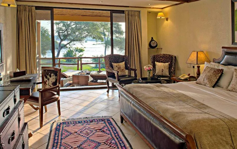 Best Safari Lodges in Uganda